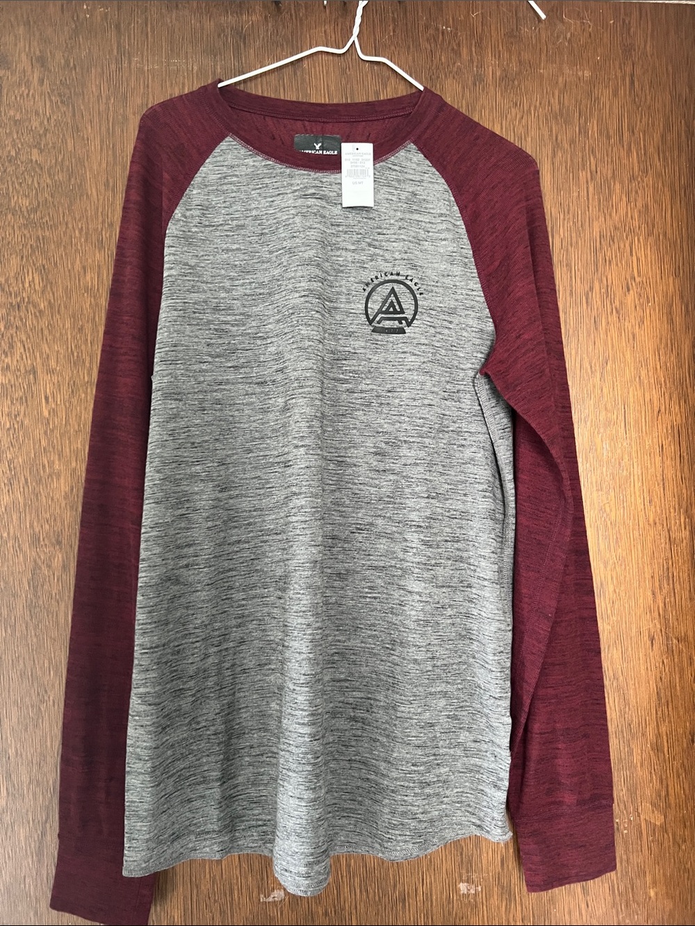 American Eagle Outfitters Gray Heather Tee with Burgundy Trim